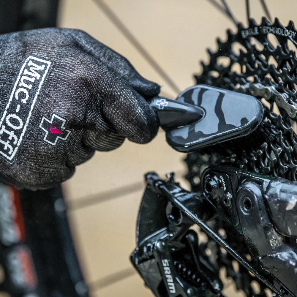 Muc-Off Individual Detailing Brush
