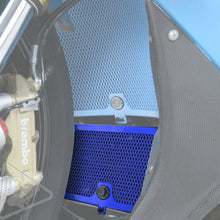 Yamaha R1 15-20 R&G Oil Cooler Guard Blue