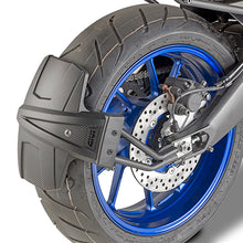 Givi RM2139Kit Mounts Rear Mudflap RM02