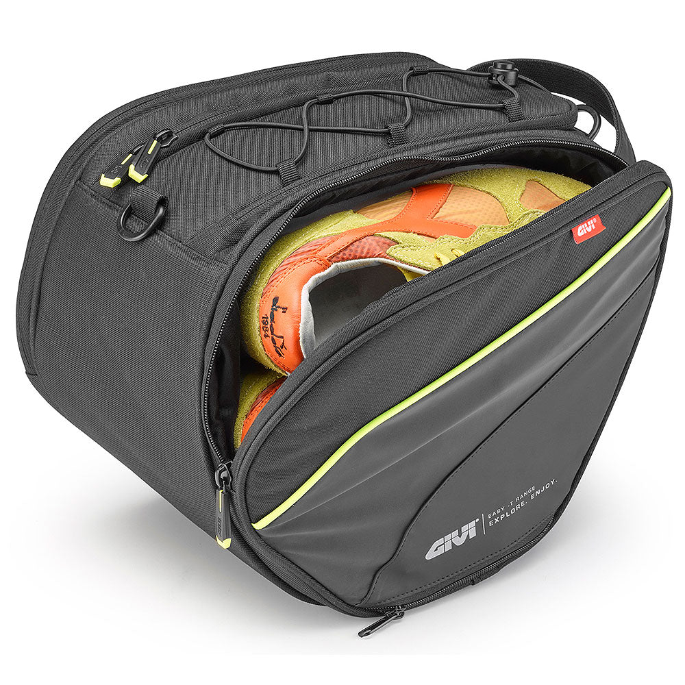 Givi Tunnel Bag Matt Black with Shoulder Strap 15 Litre EA135